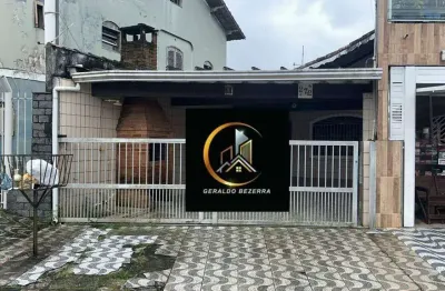 Casa à venda no Solemar, Praia Grande 