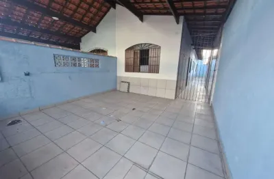 Casa à venda no Balneário Maracanã, Praia Grande 