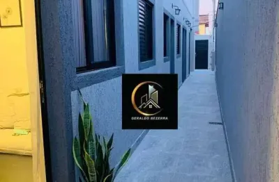 Casa à venda por R$ 370.000 - Vila Guilhermina - Praia Grande/SP