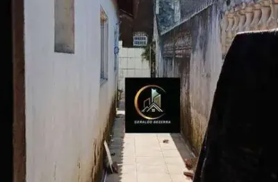 Casa à venda na Vila Mirim, Praia Grande 