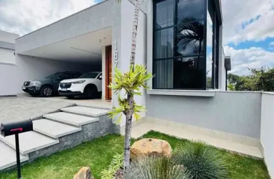 Casa em condomínio fechado com 4 quartos à venda na Chácara Cotia, Contagem 