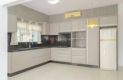 Casa em condomínio fechado com 2 quartos para alugar na rua arco-íris, 518, carianos, florianópolis, 140 m2 por r$ 6.200