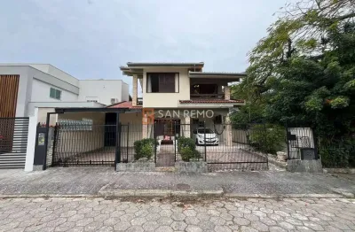 Casa com 3 quartos para alugar na rua josé francisco dias areias, 197, trindade, florianópolis, 156 m2 por r$ 6.300