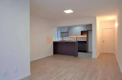 Apartamento com 3 quartos para alugar na rua joão meirelles, 884, abraão, florianópolis, 90 m2 por r$ 4.000