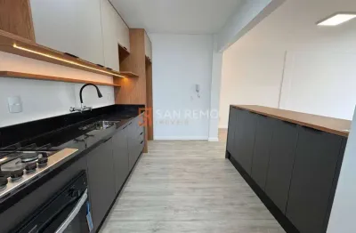Apartamento com 3 quartos para alugar na rua joão meirelles, 884, abraão, florianópolis, 90 m2 por r$ 4.000