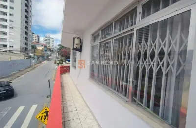 Casa com 3 quartos para alugar na rua santo antônio, 34, barreiros, são josé, 150 m2 por r$ 6.500