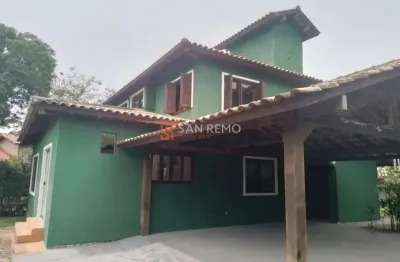Casa à venda na servidão laura duarte prazeres, 467, campeche, florianópolis, 300 m2 por r$ 3.500.000