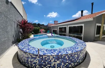 Casa com piscina aquecida com área gourmet à venda no bom retiro
