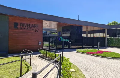 Terreno à venda em condomínio de alto padrão próximo ao parque barigui