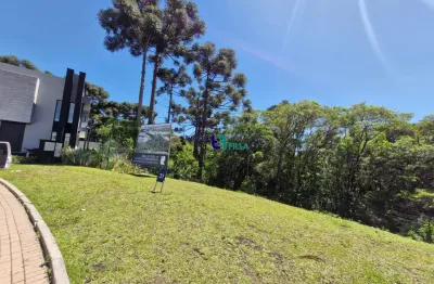 Terreno à venda em condomínio de alto padrão próximo ao parque barigui
