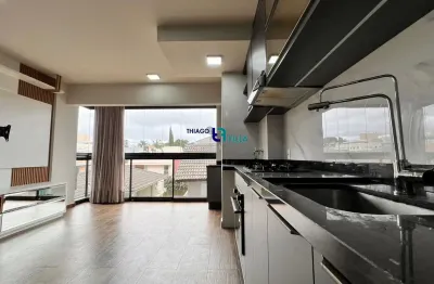 Apartamento com 3 quartos, sacada com churrasqueira à venda no bairro Campo Comprido