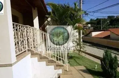 Casa com 4 quartos à venda na Rua Aristídes Rodrigues Ribeiro, 1, Vossoroca, Votorantim