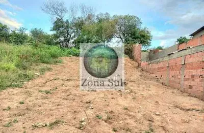 Terreno à venda na Rua Gregôrio Sevilha, Parque Santos Dumont, Votorantim