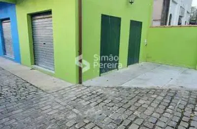 Sobrado com quatro lojas e 4 apartamentos à venda, balança, simão pereira, mg