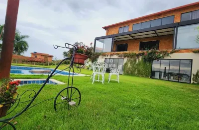 Maravilhosa casa tipo chácara à venda,  condomínio fechado, simão pereira, mg