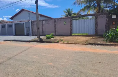 Lote em excelente localização no itanhangá 2 em caldas novas com 360 metros, murado, escriturado, asfalto