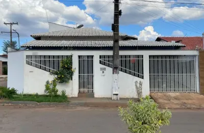 Oportunidade! casa de esquina em pires do rio! casa com 3 quartos, laje, quintal, casa de esquina
