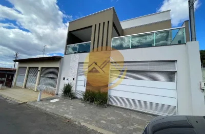 Sobrado de alto padrão com 4 suítes espaçosas, closet, varanda gourmet