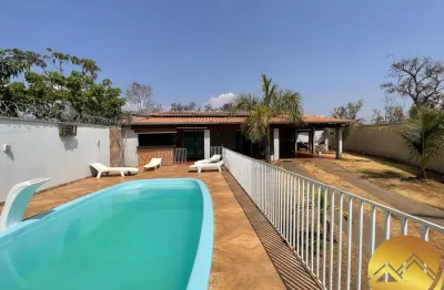 Excelente oportunidade! casa 4 quartos com piscina a venda em caldas novas!!