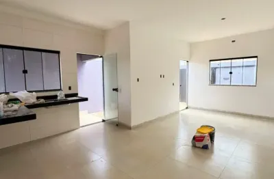Casa prontinha para morar no Residencial Jardim Tangará em Caldas Novas!