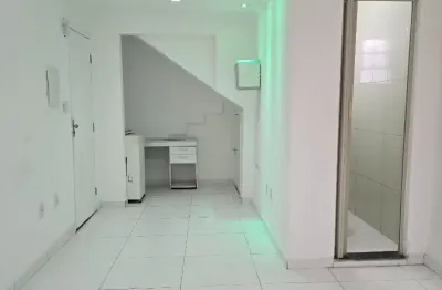 Sala comercial com 1 sala para alugar na Avenida Afrânio Peixoto, 79B, Paripe, Salvador