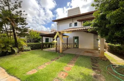 Casa com piscina no condomínio são lourenço (aruana), com 3 quartos, sendo 1 suíte.