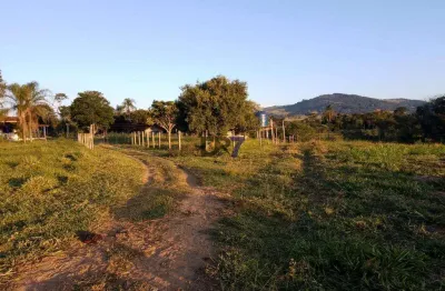 Sítio à venda em ouro fino, são josé do mato dentro, com 3 quartos, com 11.4 hectares