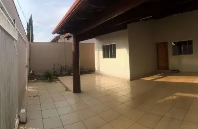 Casa com 3 quartos à venda na francisco s. batista, 29, setor bougainville, anápolis por r$ 470.000
