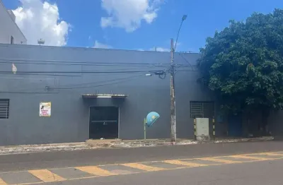 Barracão / galpão / depósito com 12 salas para alugar na miguel joão, 251, vila jussara, anápolis por r$ 3.500