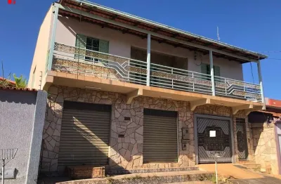 Casa com 4 quartos à venda na 140, 210, vila formosa, anápolis por r$ 700.000
