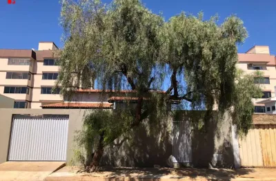 Casa com 3 quartos para alugar na jm-012, quadra, 16, setor sul jamil miguel, anápolis por r$ 2.800