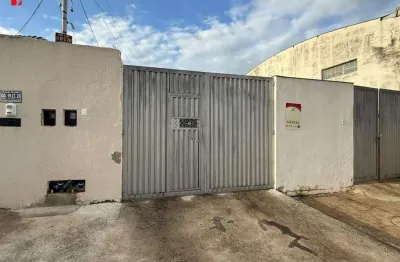 Casa com 2 quartos para alugar na rua tupi, 19, jardim alexandrina, anápolis por r$ 1.700