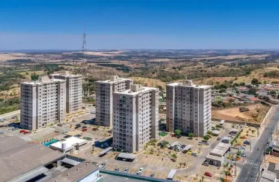 Apartamento com 2 quartos para alugar na Rua Carlinhos José Ribeiro, 180, Vila Jaiara, Anápolis por R$ 1.400