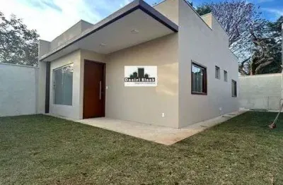 Imóvel espaçoso com 3 quartos, suíte e área gourmet