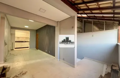 Área privativa reformada no bairro santa mônica, oportunidade!