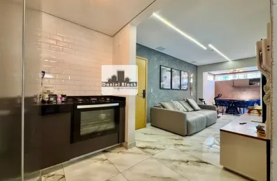 Área privativa reformada no bairro santa mônica   localização, estrutura e segurança, aliado a um imóvel bem montado e situado em condomínio com excelente organização.