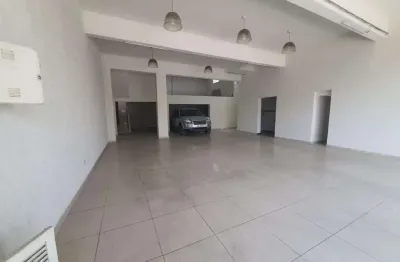 Imóvel com renda para investidor - excelente localização na zona norte.