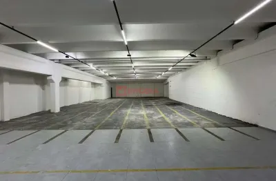 Imóvel com 2 pisos para locação na região da vila leolpoldina - sp 660m²: 5 salas e 14 vagas
