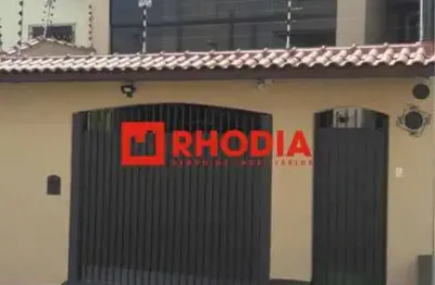Sobrado à venda de 200m² no horto florestal zona norte sp