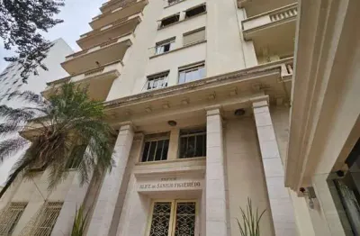 Apartamento espaçoso e iluminado em santa cecília - sala espaçosa com varanda, 3 dormitórios, 1 vaga e lazer