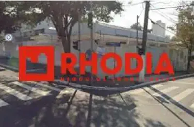 Excelente oportunidade para investidores: na aclimação imóvel com renda garantida