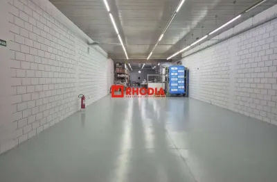 Locação de galpão na barra funda - 635 m² com estrutura completa