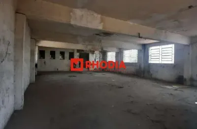 Galpão comercial amplo com 840m² e estrutura completa - próximo ao autódromo de interlagos/sp