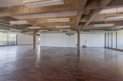 Sala/Conjunto - 269 m² | Vila Tramontano | 1 Pavimento | 4 Vagas | Locação R$ 8.000