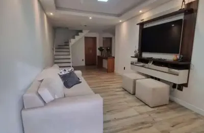 Sobrado à Venda - 114m² de área construída 84m² de terreno - Santa Teresina Zona Norte/SP