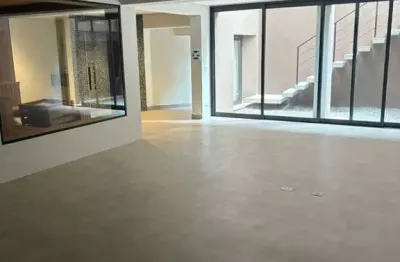 Casa de Condomínio, com 4 Suítes e Lazer Premium no Cidade Jardim, SP.