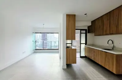 Apartamento reformado novinho em Perdizes! 2 dormitórios em andar alto no Edifício Villa Minerva!