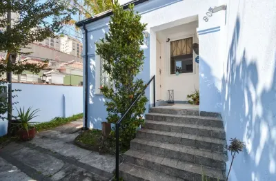 Casa Comercial 181m² no Cambuci | Próx. Av. Lins de Vasconcelos