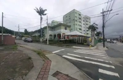 Casa comercial com 2 salas à venda no Boa Vista, Joinville 