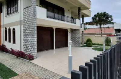 À venda: lindo sobrado com residência nos fundos em pirabeiraba